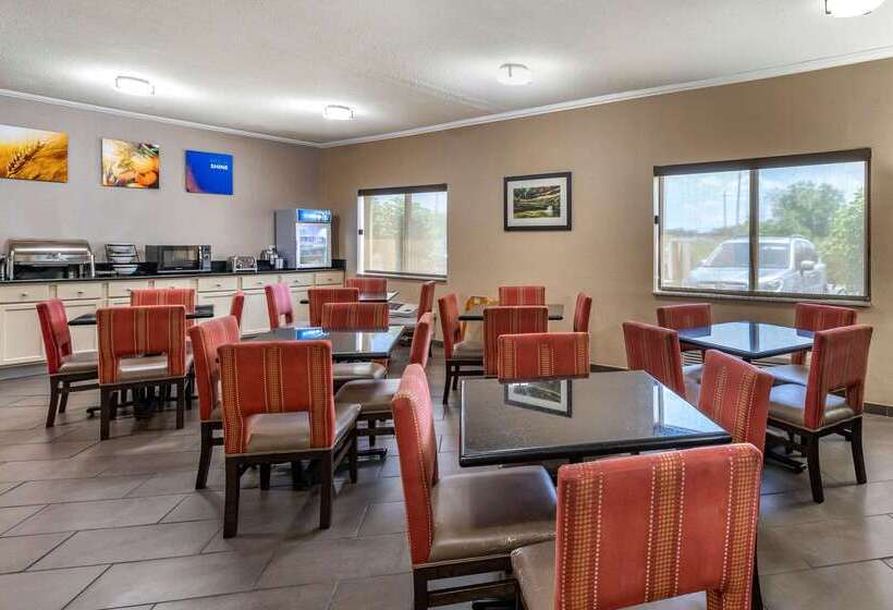 هتل Comfort Inn Moline  Quad Cities