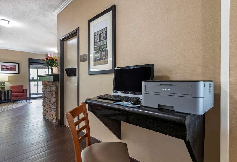 هتل Comfort Inn Moline  Quad Cities