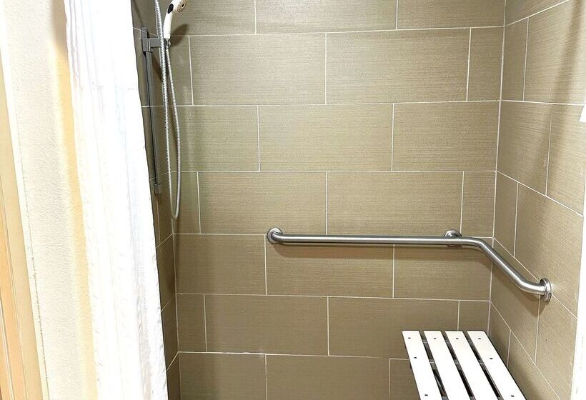 فندق Surestay Plus By Best Western Reading North