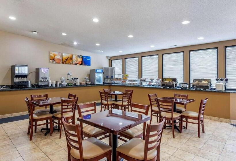 هتل Comfort Suites Chesapeake  Norfolk