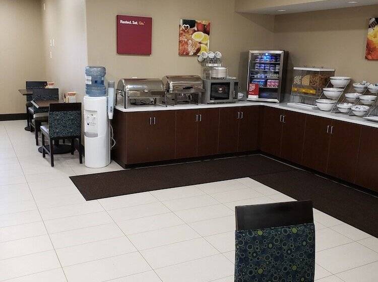 هتل Comfort Suites