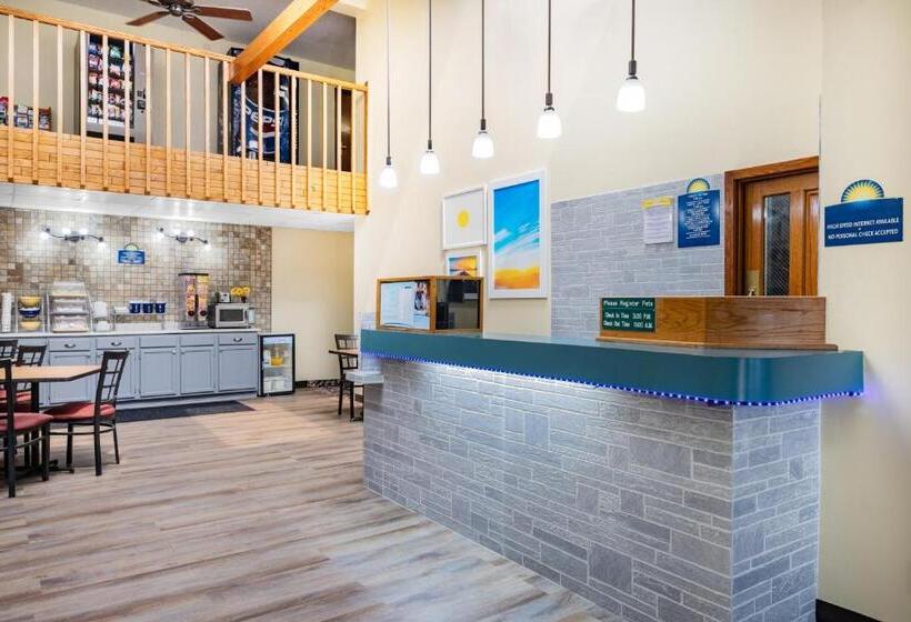 호텔 Days Inn By Wyndham Monticello
