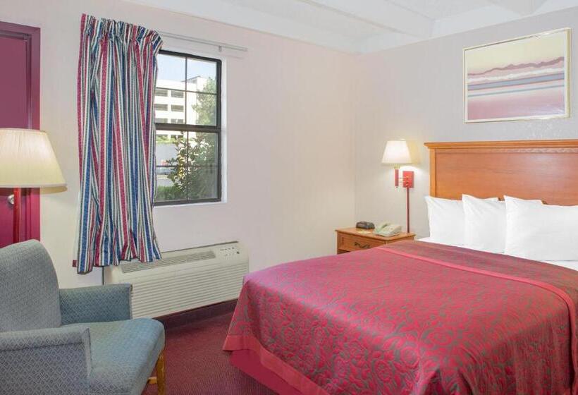 فندق Days Inn By Wyndham Tallahassee University Center