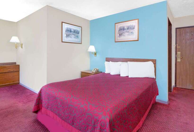酒店 Days Inn By Wyndham Warrensburg