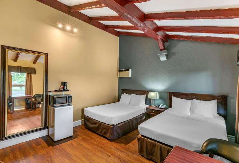 هتل Econo Lodge
