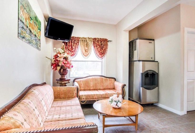 فندق Econo Lodge New Paltz