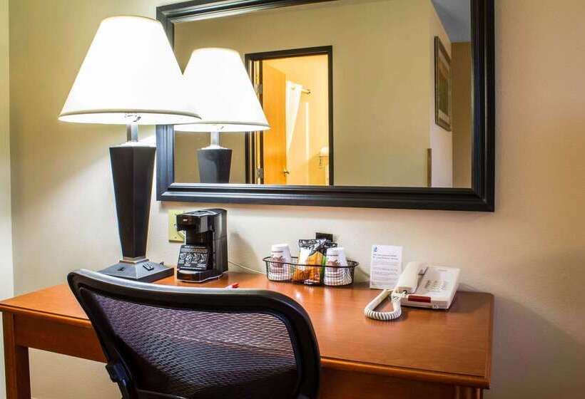 هتل Econo Lodge