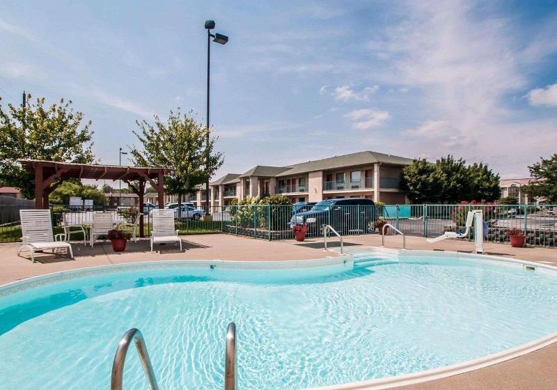 هتل Econo Lodge Springfield I44
