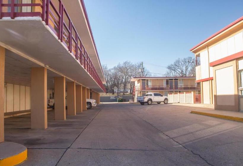 فندق Executive Inn Ponca City