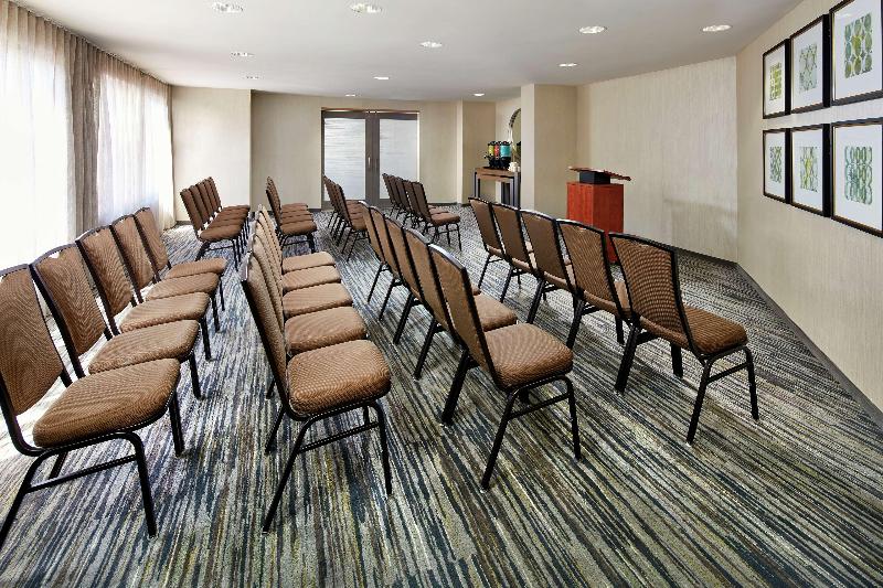 هتل Hilton Garden Inn San Diego Mission Valley Stadium