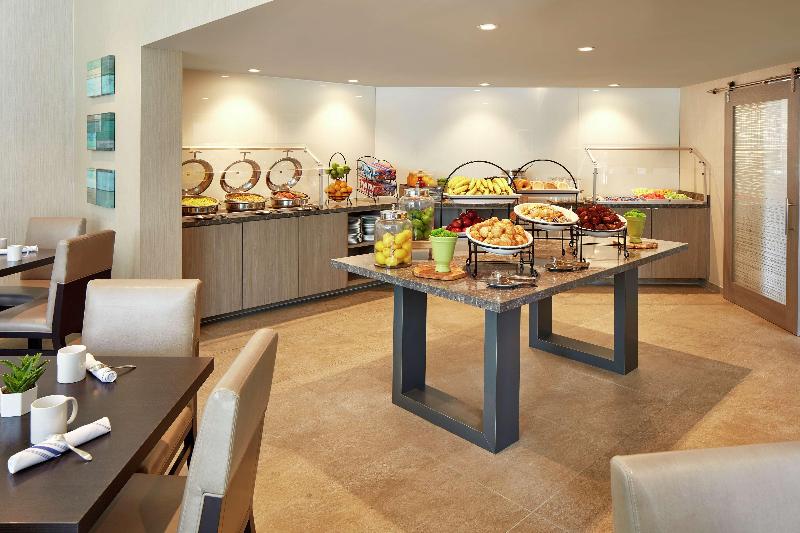هتل Hilton Garden Inn San Diego Mission Valley Stadium