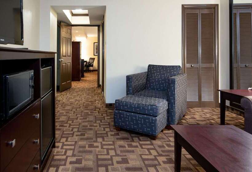 בית מלון כפרי Quality Inn & Suites Quakertown Allentown