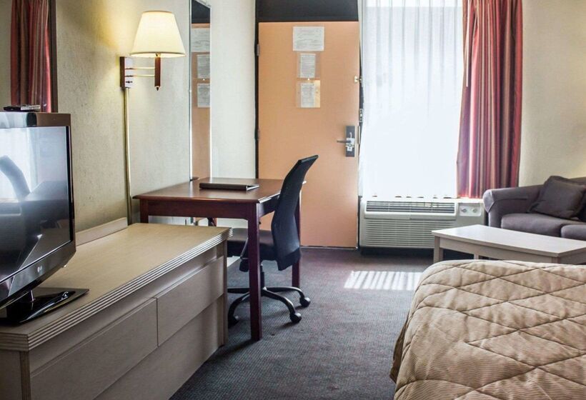 هتل Quality Inn & Suites St Augustine Beach Area