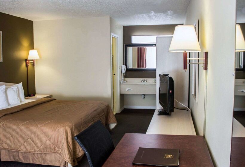 هتل Quality Inn & Suites St Augustine Beach Area