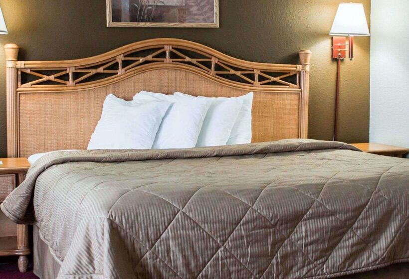 هتل Quality Inn & Suites St Augustine Beach Area