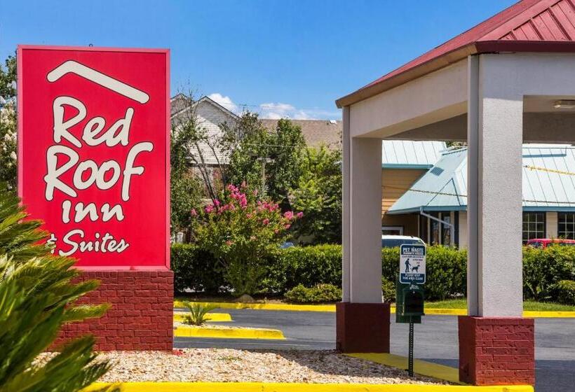 호텔 Red Roof Inn & Suites Statesboro  University