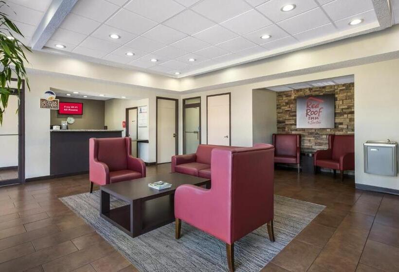 호텔 Red Roof Inn & Suites Statesboro  University