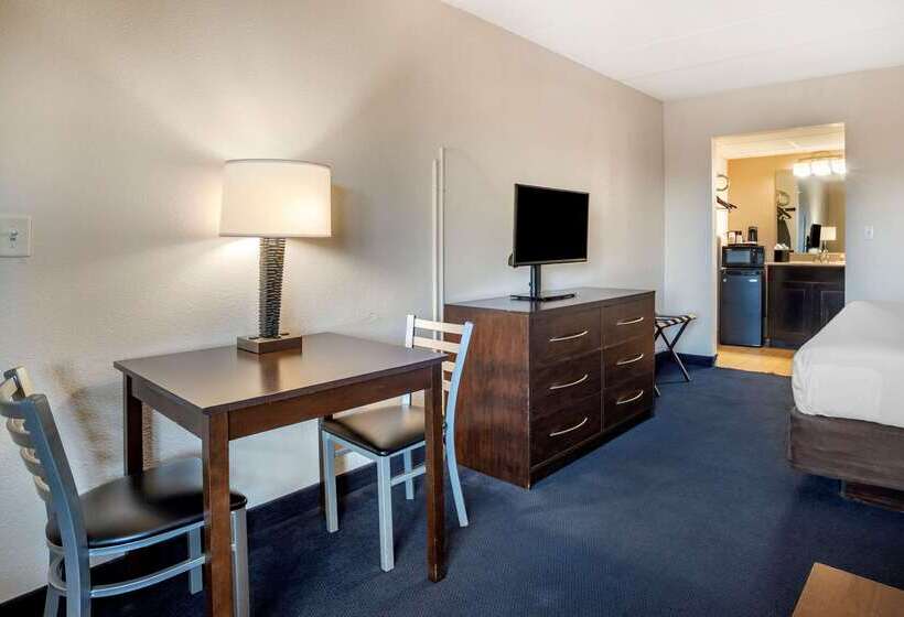 منتجع Econo Lodge Inn & Suites Rehoboth Beach