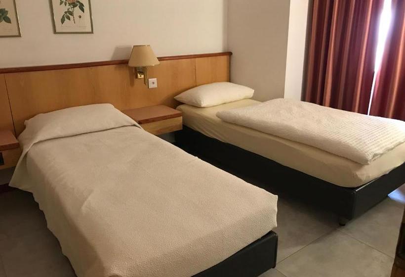 فندق Albergo Nazionale