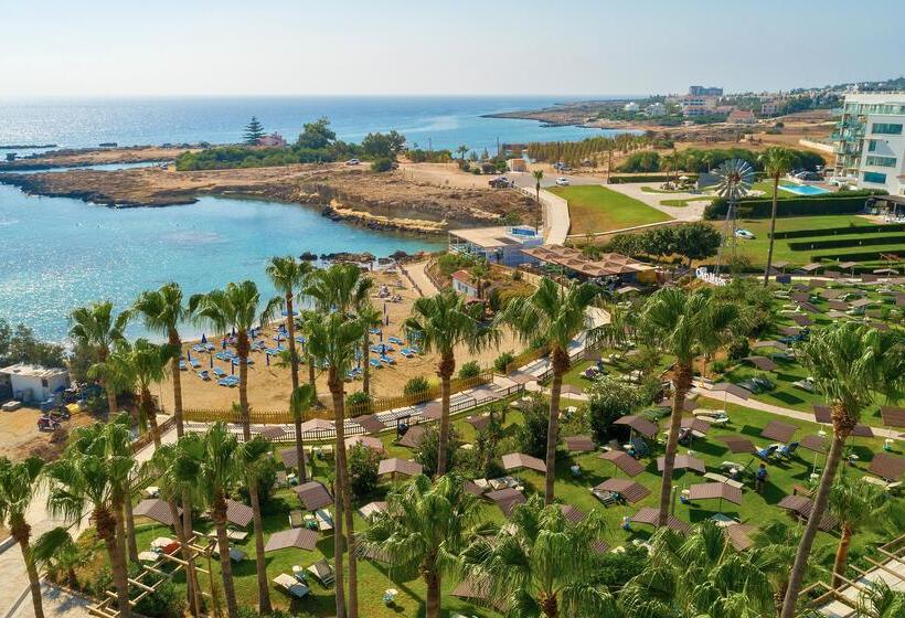 هتل Cavo Maris Beach