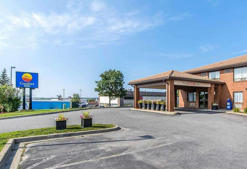 هتل Comfort Inn East