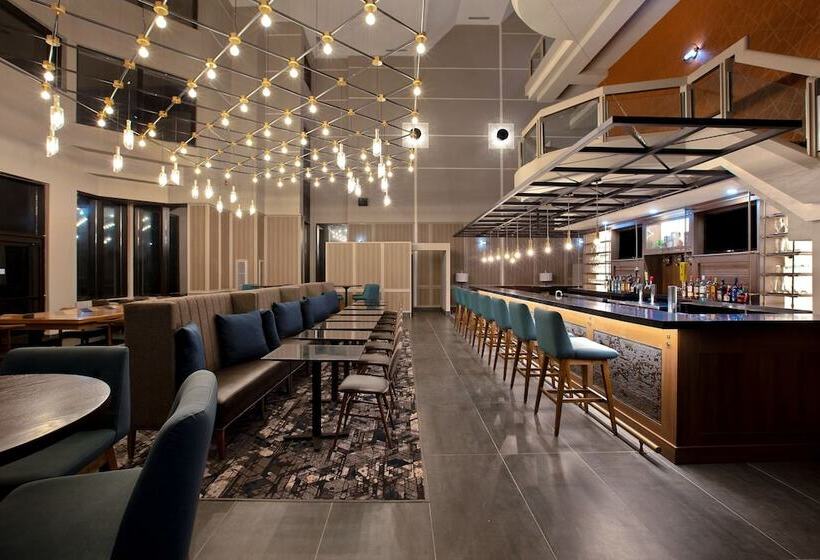 호텔 Four Points By Sheraton St. Catharines Niagara Suites