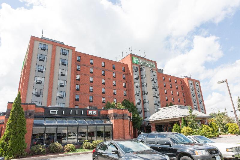 هتل Holiday Inn & Suites Windsor Ambassador Bridge By Ihg
