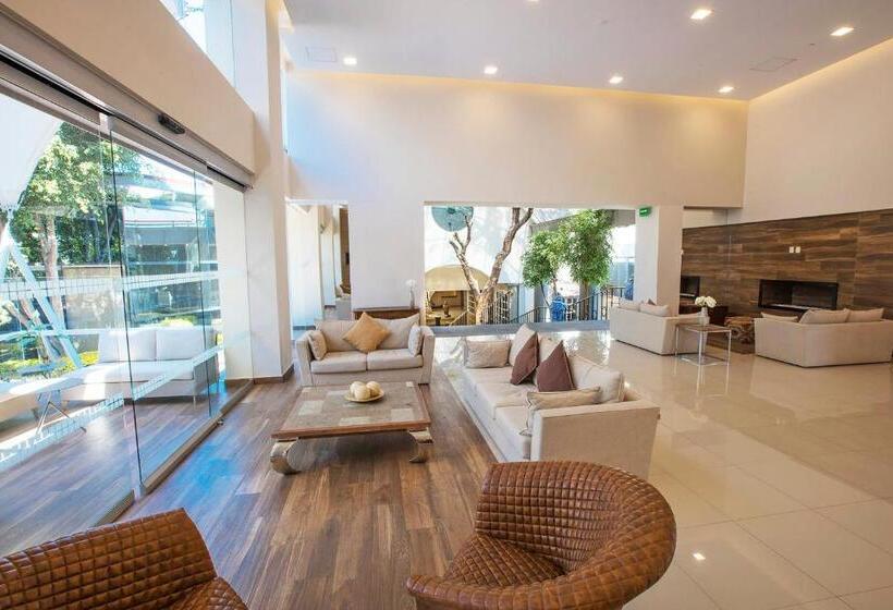 ホテル Krystal Satelite Maria Barbara