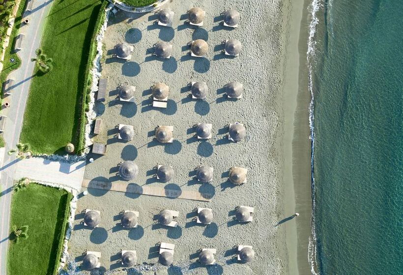 هتل Mediterranean Beach