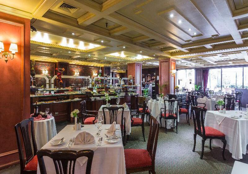 هتل Park Plaza Santiago