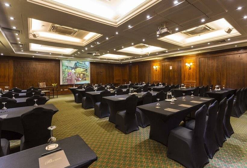 هتل Park Plaza Santiago