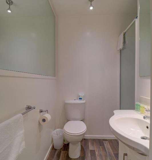 ホテル The Lodges