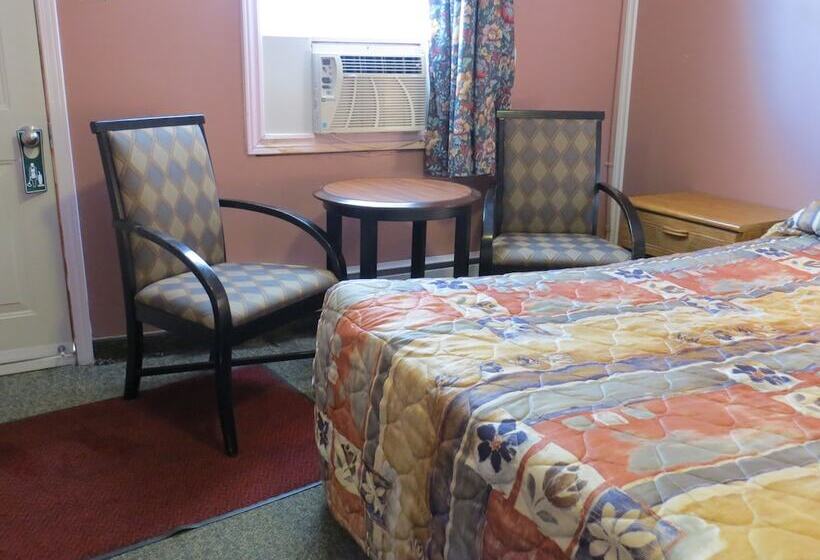 فندق على الطريق Kings Inn Orillia