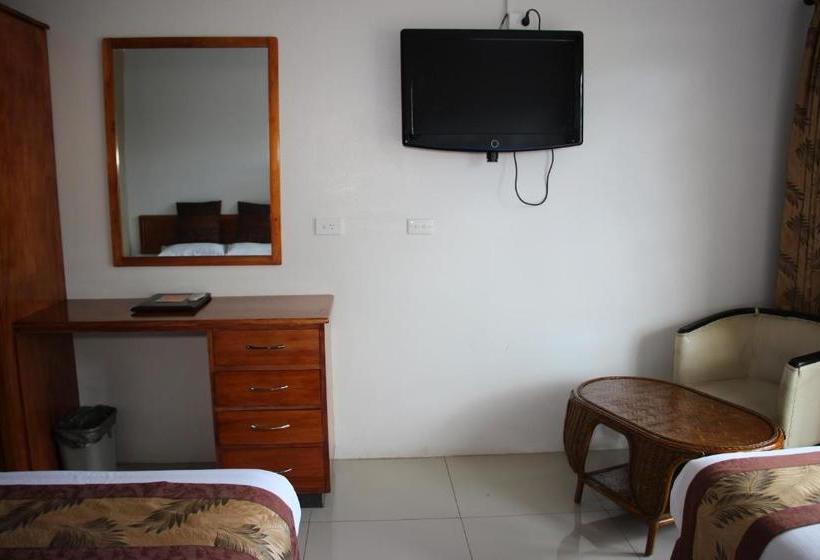 هتل Capricorn International