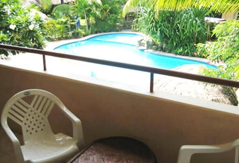 هتل Capricorn International