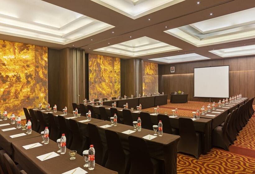 هتل Santika Bandung