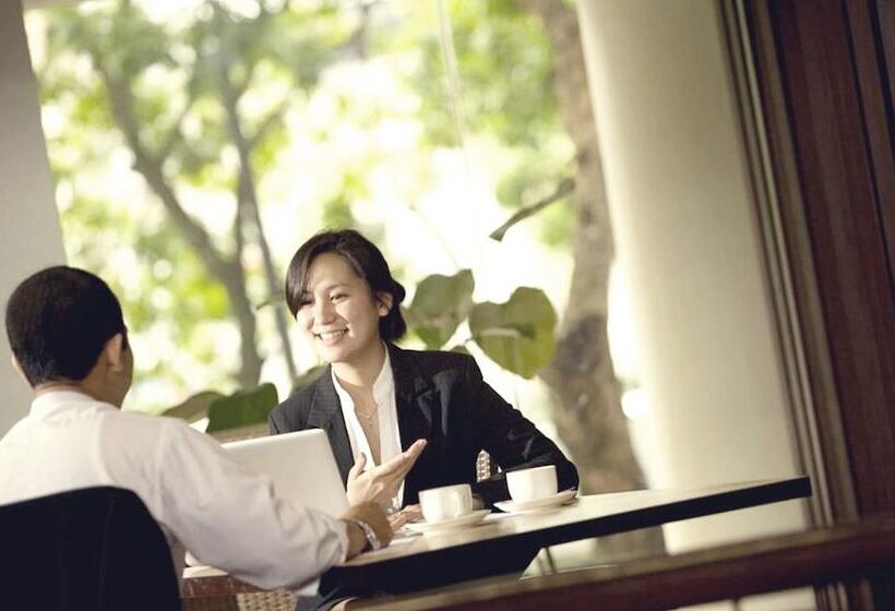 هتل Santika Bandung