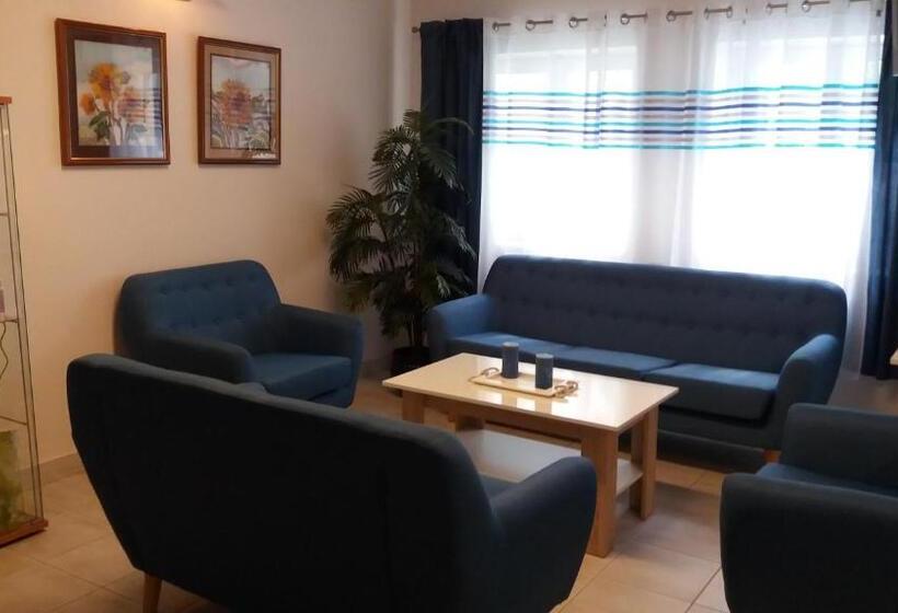 ホテル Siesta Club Apartman Harkány