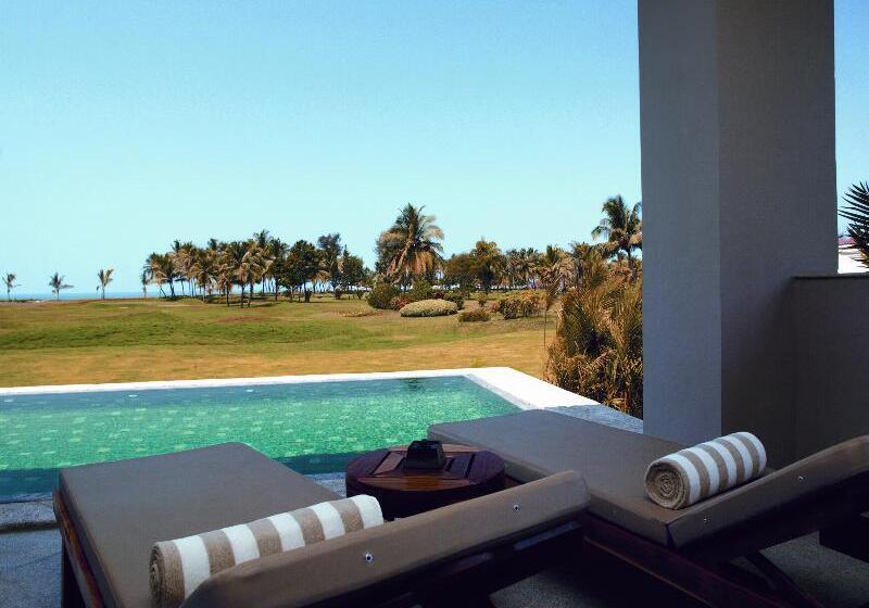 هتل The St. Regis Goa Resort