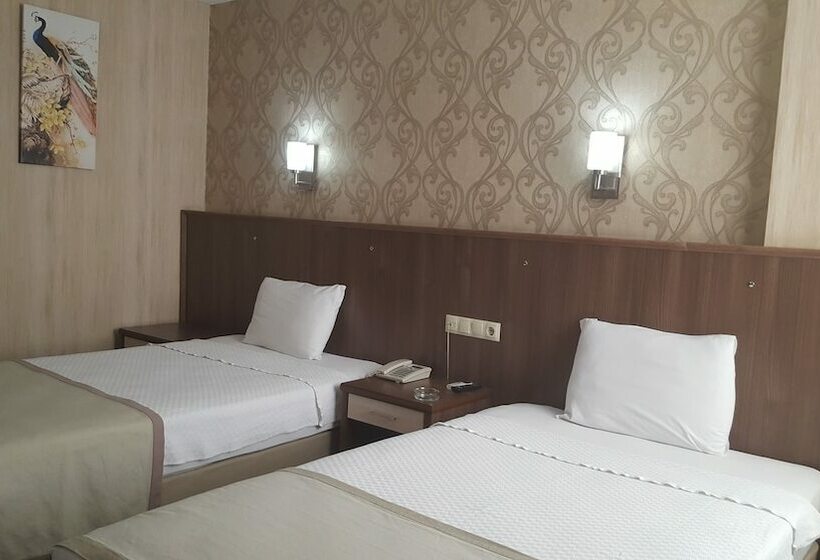 Hosta Otel