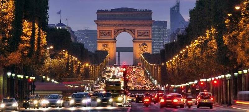 فندق Campanile Epone