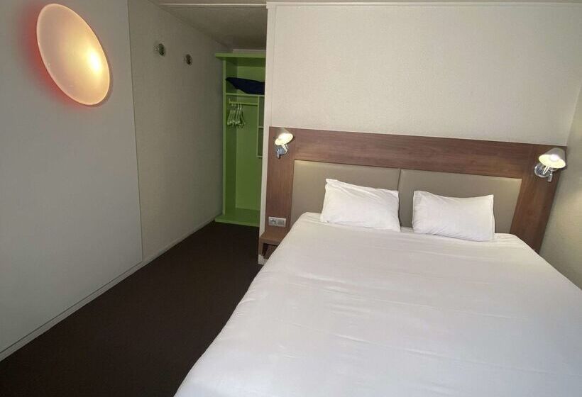 Отель Campanile Nantes ~ Rezé Aéroport