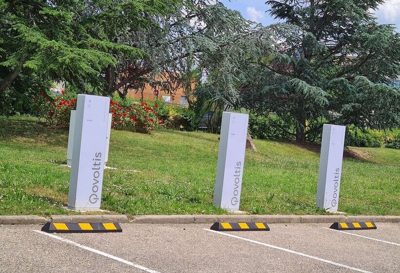 ホテル Campanile Saint Etienne Est  Saint Chamond