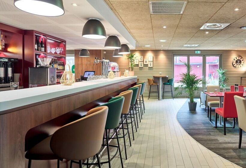 酒店 Campanile Villennes Sur Seine   Poissy   Hôtel Rénové En 2024