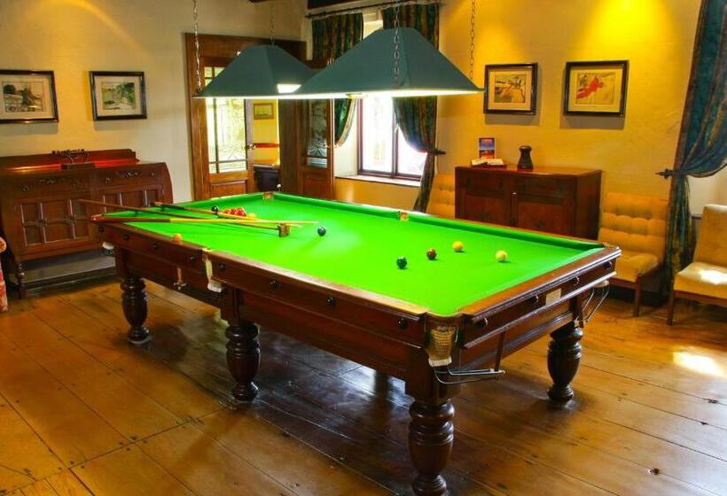 فندق Eight Bells Mountain Inn