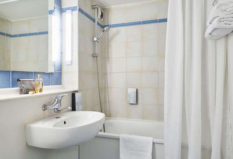 בית מלון כפרי Kyriad Direct Lyon Sud  Chasse Sur Rhône