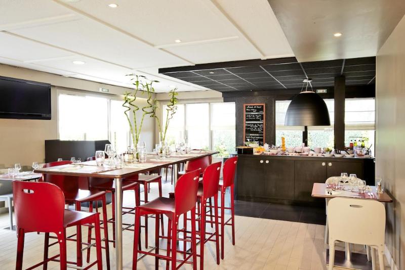 هتل Kyriad Direct Strasbourg Ouest  Zénith