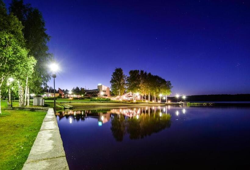 ホテル Li Kivitippu