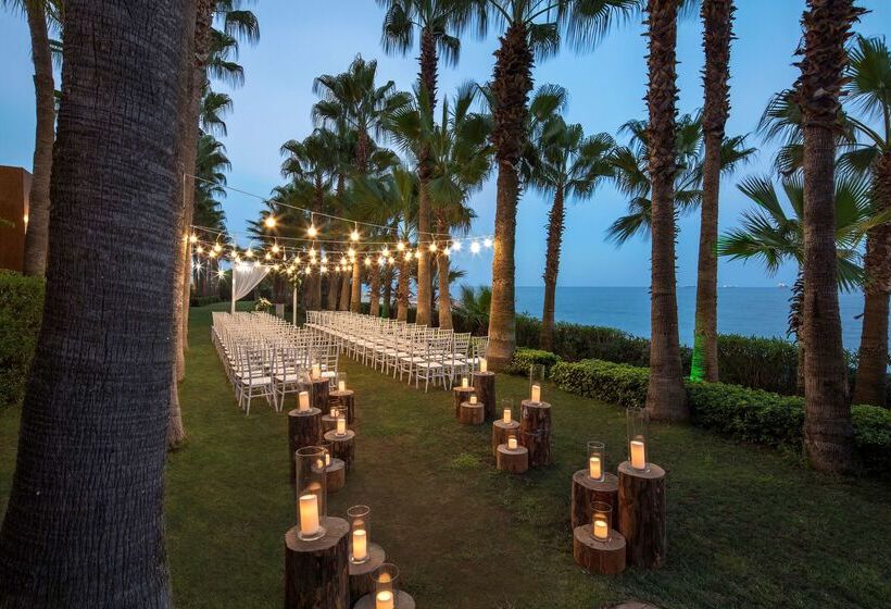هتل Mersin Hiltonsa