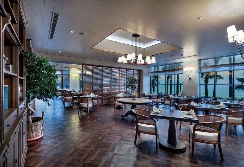 هتل Mersin Hiltonsa